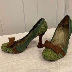 Gorgeous, unique Morenation Boutique Pumps